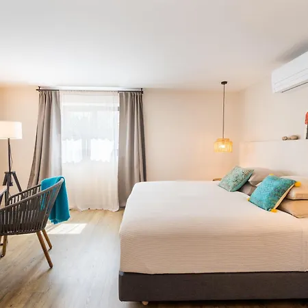 Casa Da Adraga * Colares